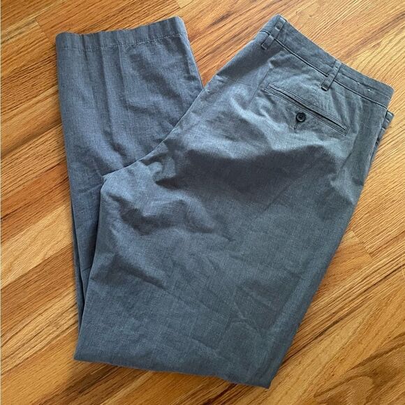 Men’s J Crew Flat Front Lightweight Gray Pants W38 L32 - Picture 1 of 4